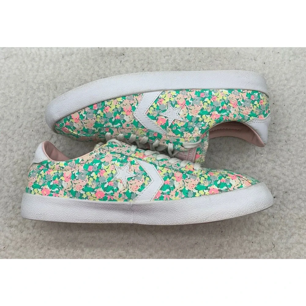 Converse‎ Low Top Sneakers Womens 9 Green Pink Floral Colorful Shoes 555951C